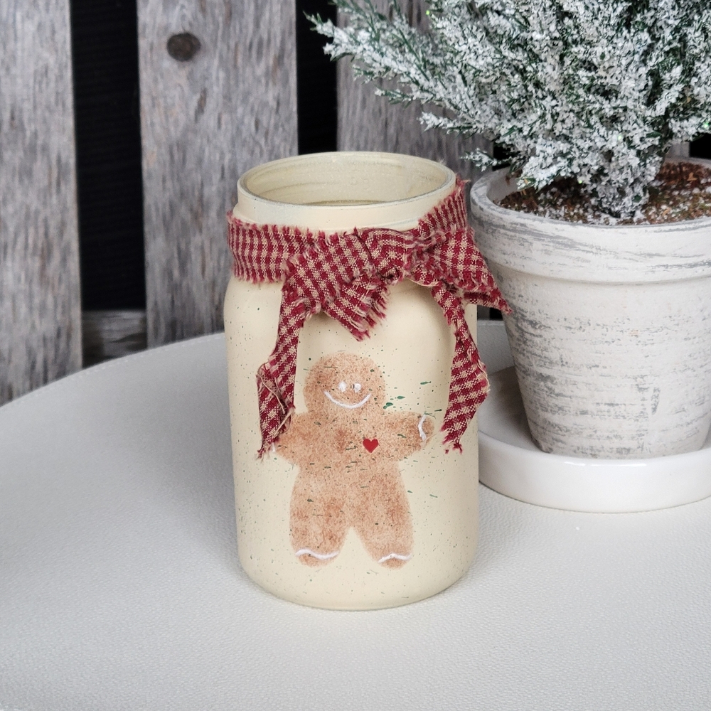 Handpainted GINGERBREAD MAN pint size Mason jar